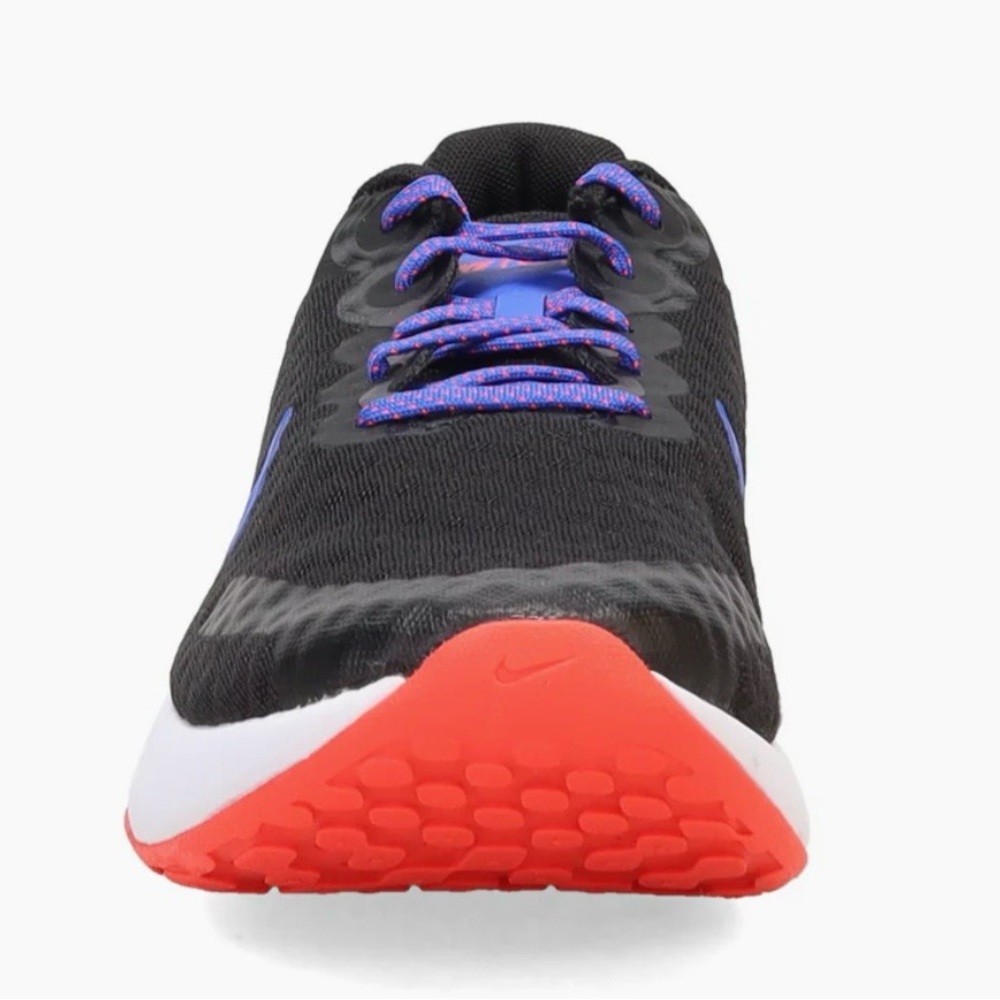 Nike - Picture 4 of 8